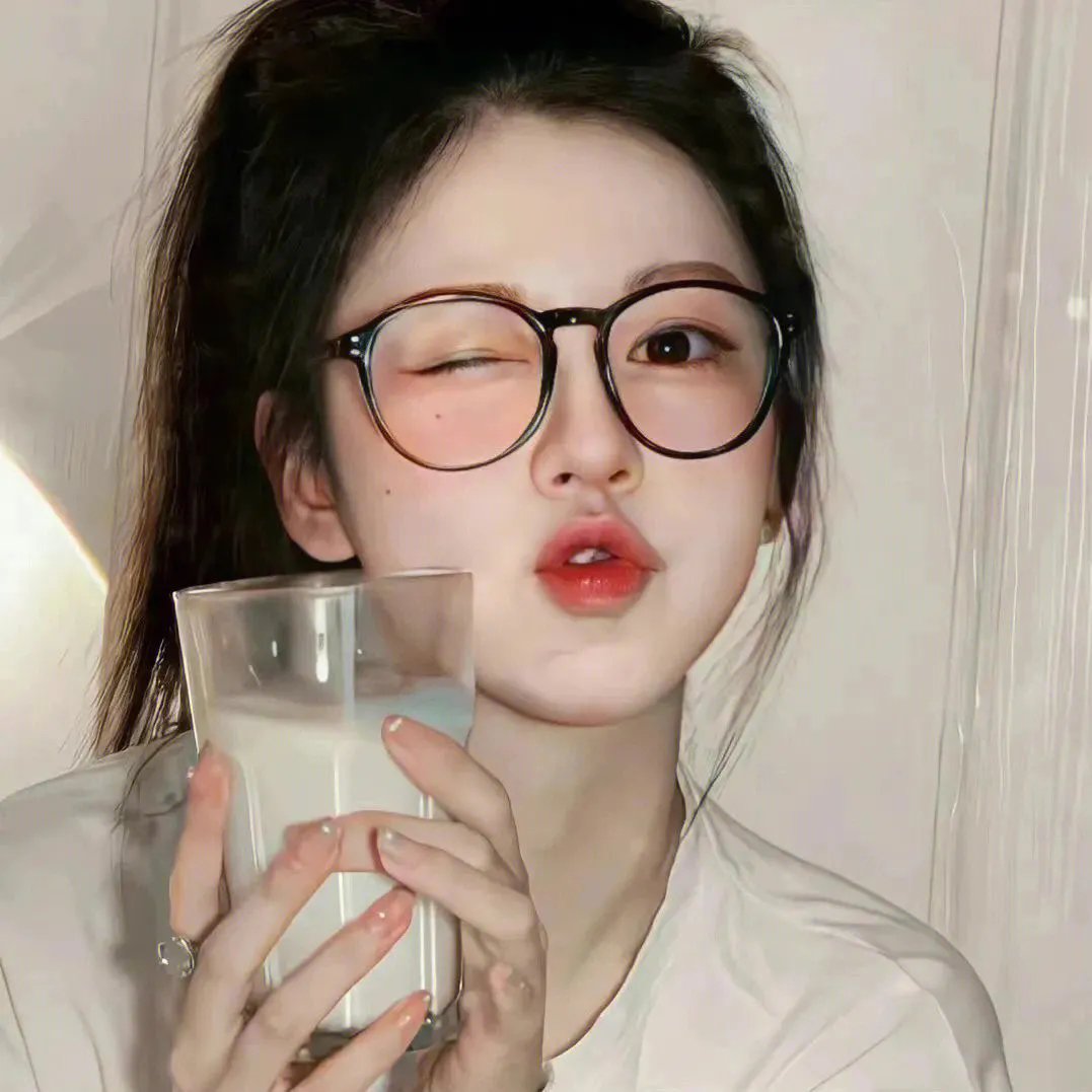 怪异少女神隐